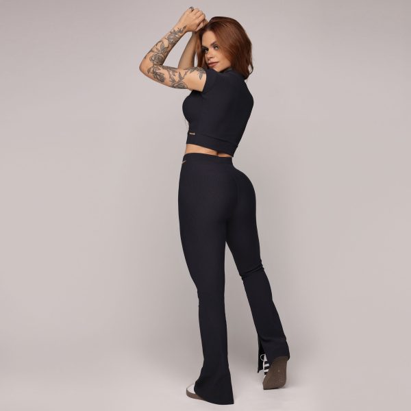 CALÇA FLARE JACQUARD CANELADO PRETO - Image 9