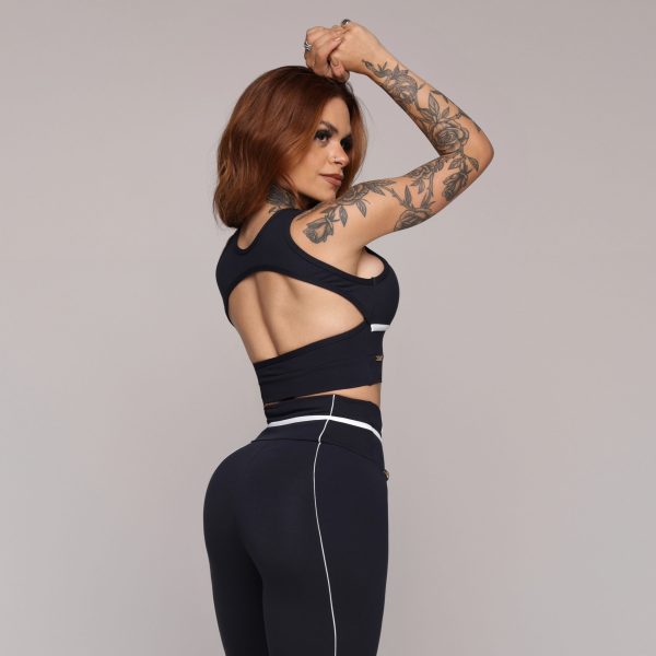 LEGGING QUEENS PRETA COM BRANCO - Image 3
