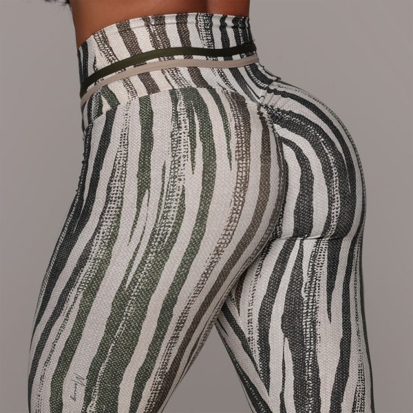 LEGGING EMPINA BUMBUM KORA EXCLUSIVA